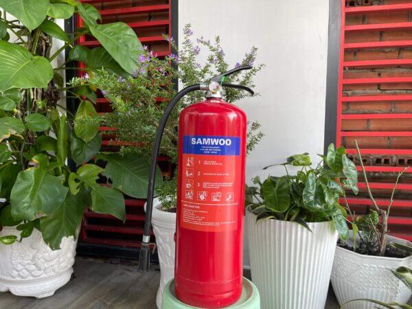 Bình chữa cháy bột ABC 8kg Samwoo